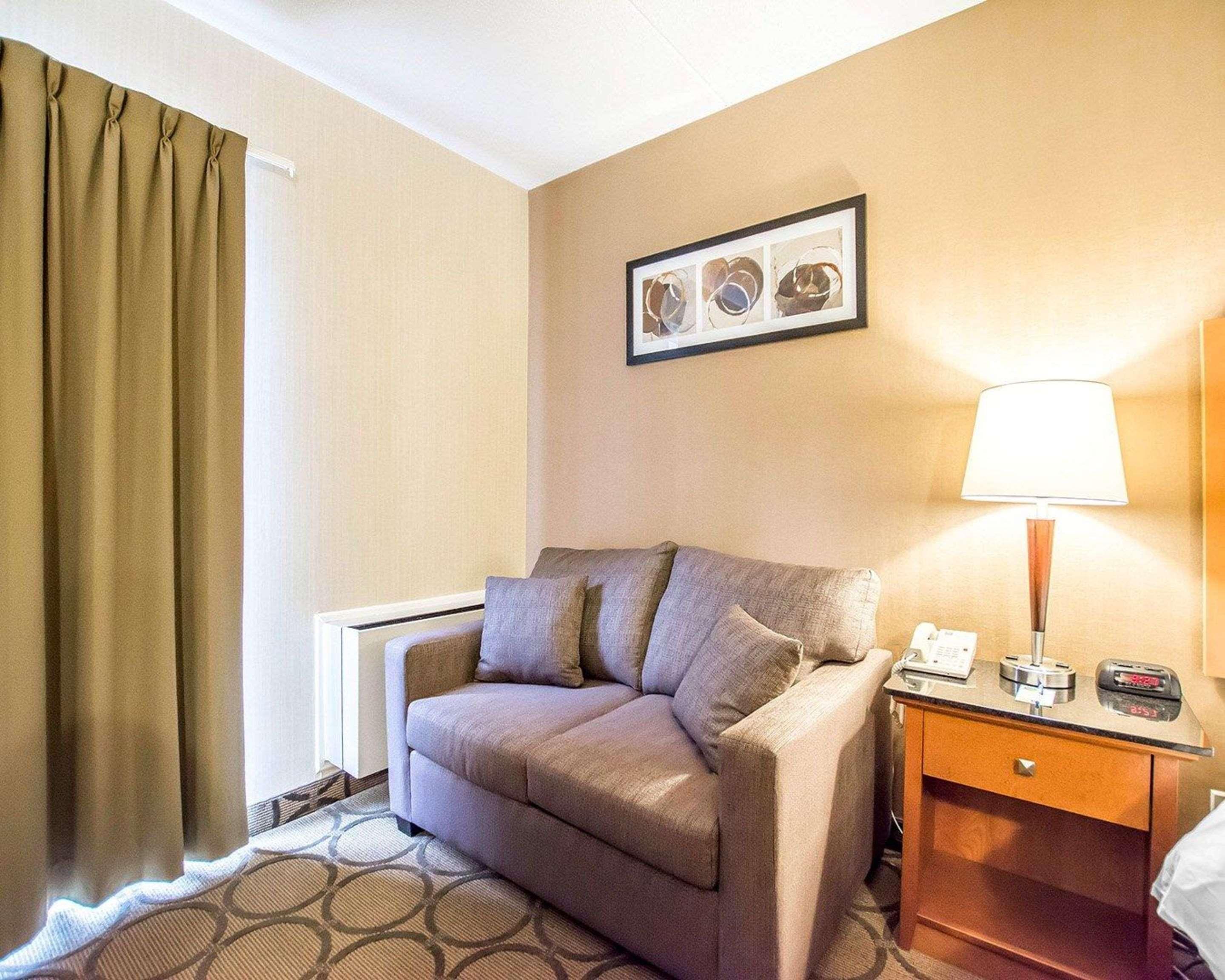 Comfort Inn Kirkland Lake Екстериор снимка