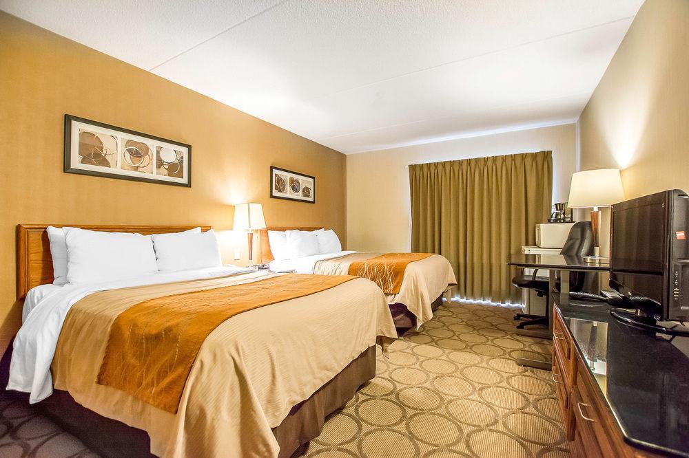 Comfort Inn Kirkland Lake Екстериор снимка