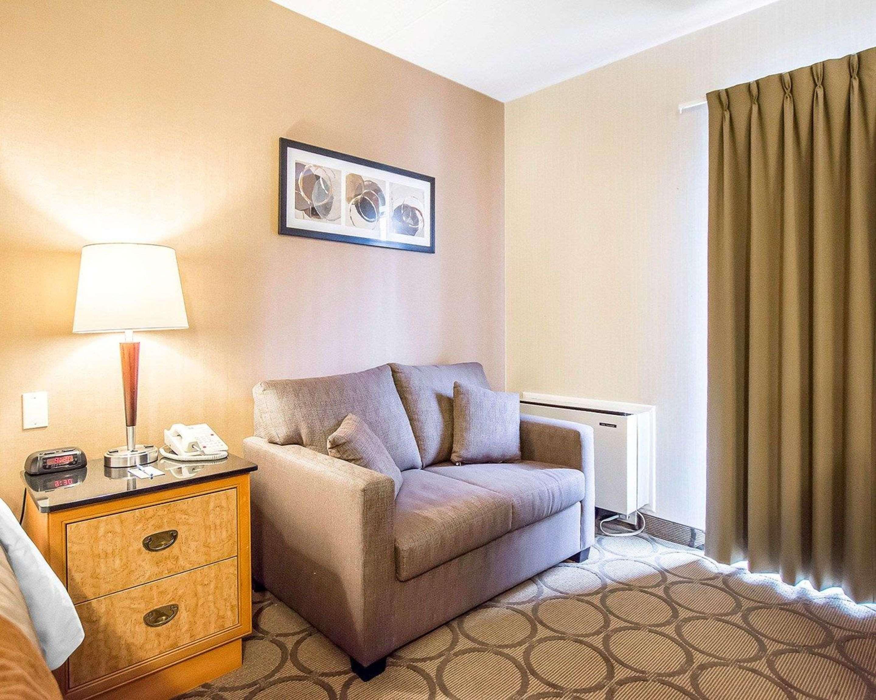 Comfort Inn Kirkland Lake Екстериор снимка