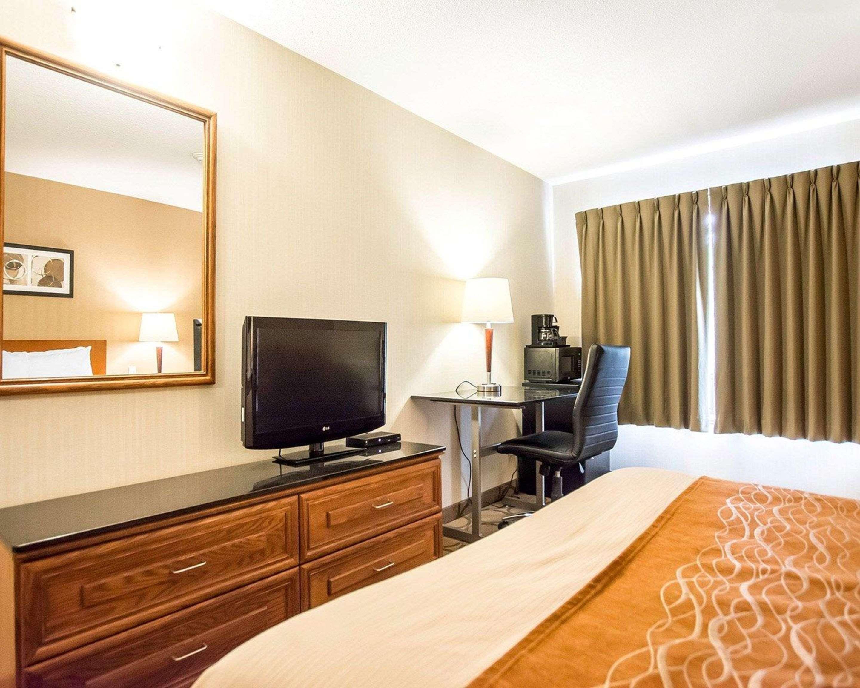 Comfort Inn Kirkland Lake Екстериор снимка