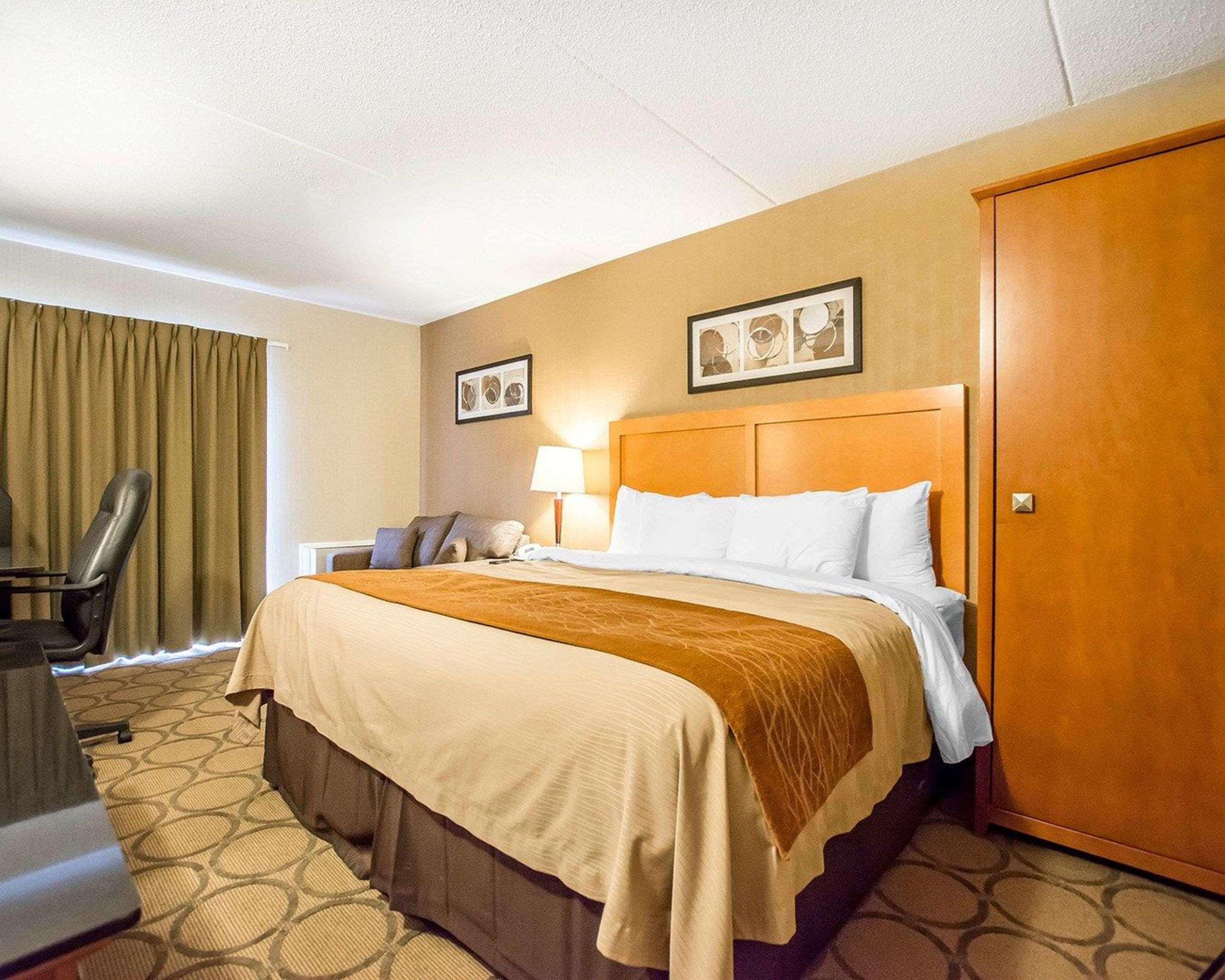 Comfort Inn Kirkland Lake Екстериор снимка