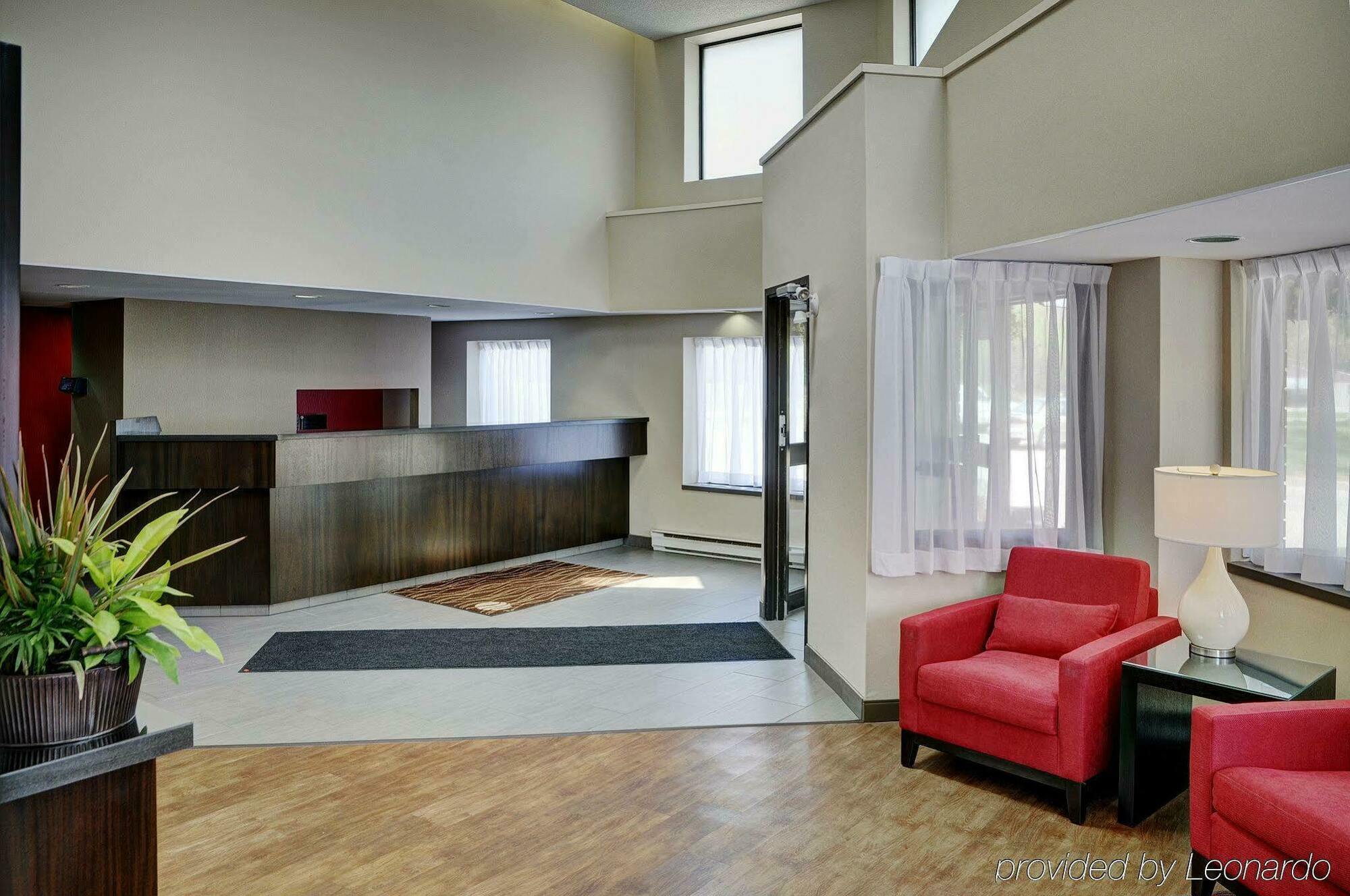 Comfort Inn Kirkland Lake Екстериор снимка